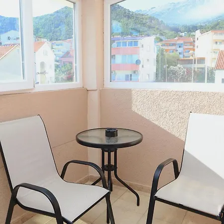 Kosta Konukevi Budva