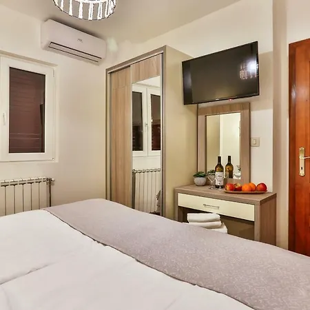 Kosta 3* Budva